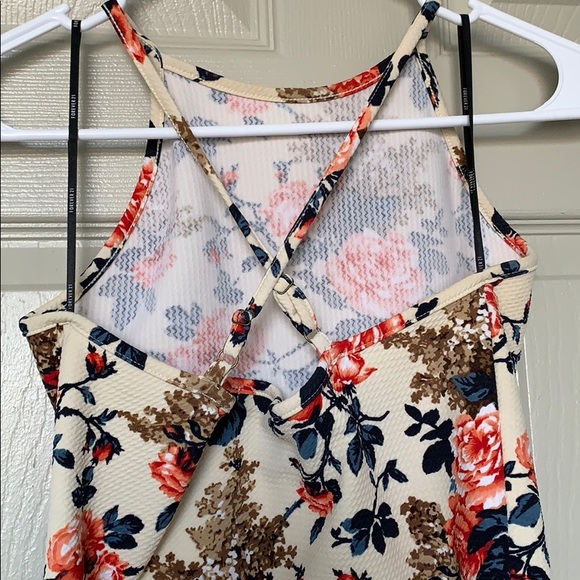 Forever 21 Crop! - Picture 2 of 2